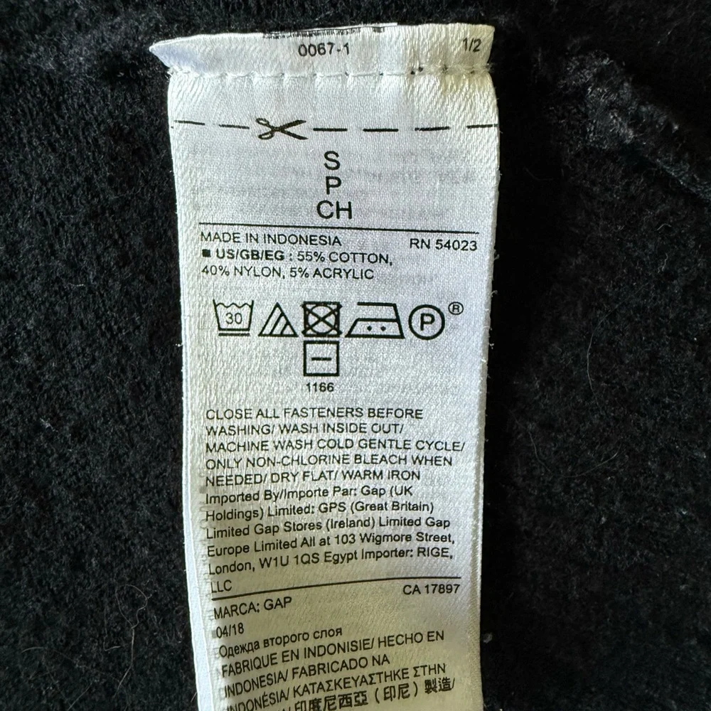 GAP Black Women's Cardigan Sweater - Picture 3 of 3